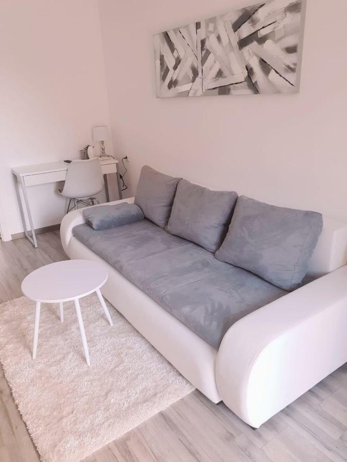 Apartmani Andrej Udbina Zewnętrze zdjęcie