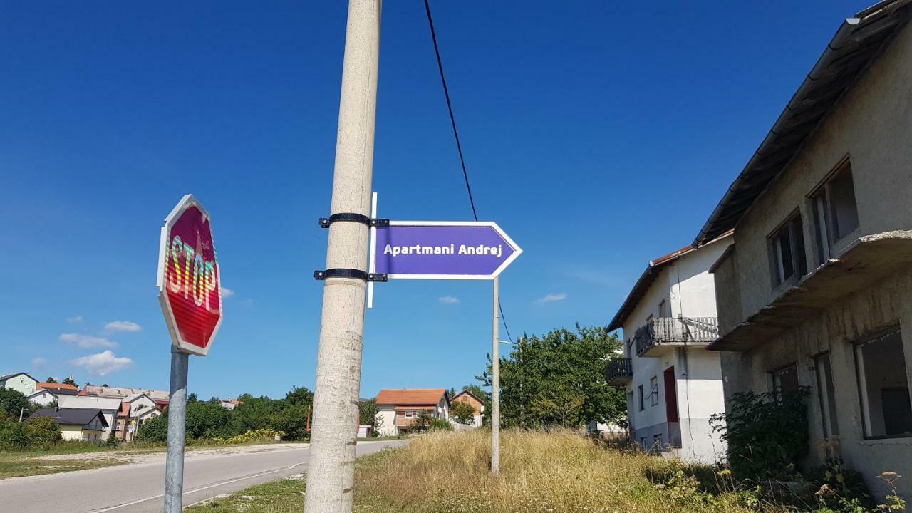 Apartmani Andrej Udbina Zewnętrze zdjęcie